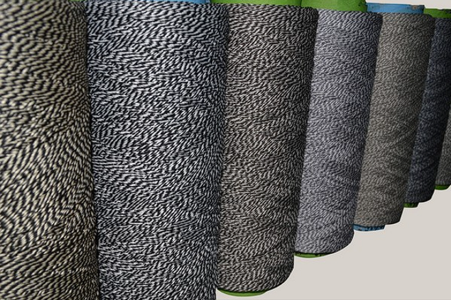 Polyester Frieze Heat Set Yarn