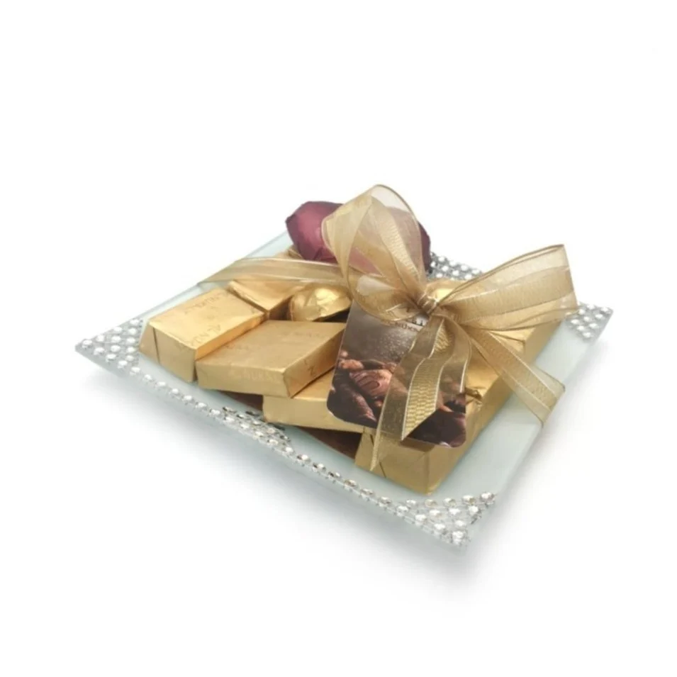 AlNakli gifts are luxurious Belgian chocolate